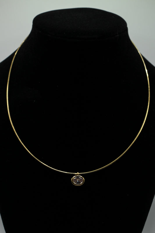 GOLD OVAL BEZEL WIRE NECKLACE