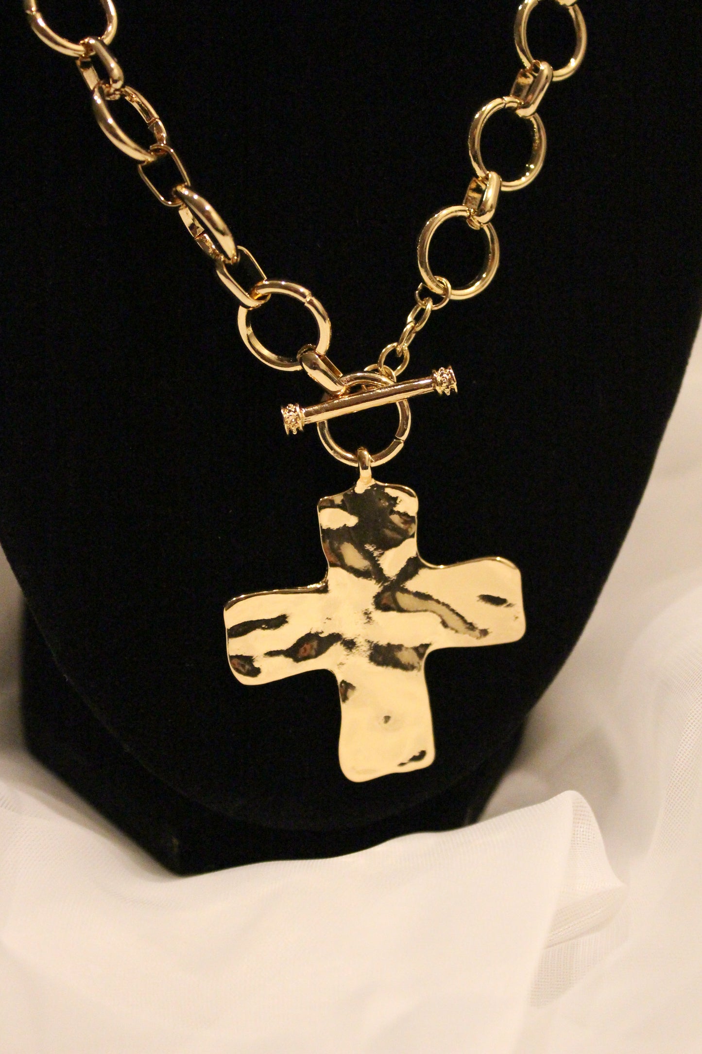 HAMMERED CROSS NECKLACE