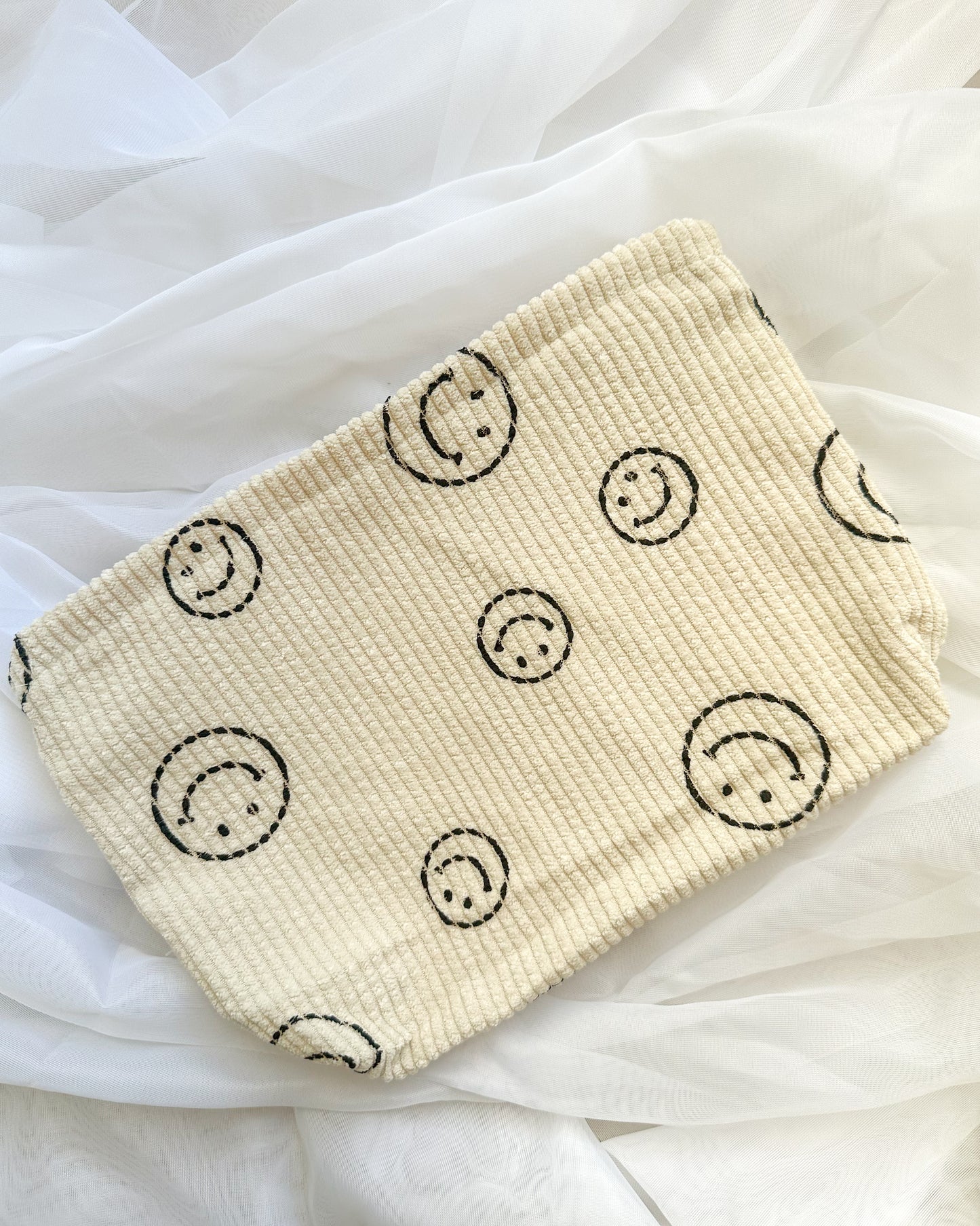Smiley Makeup Bag