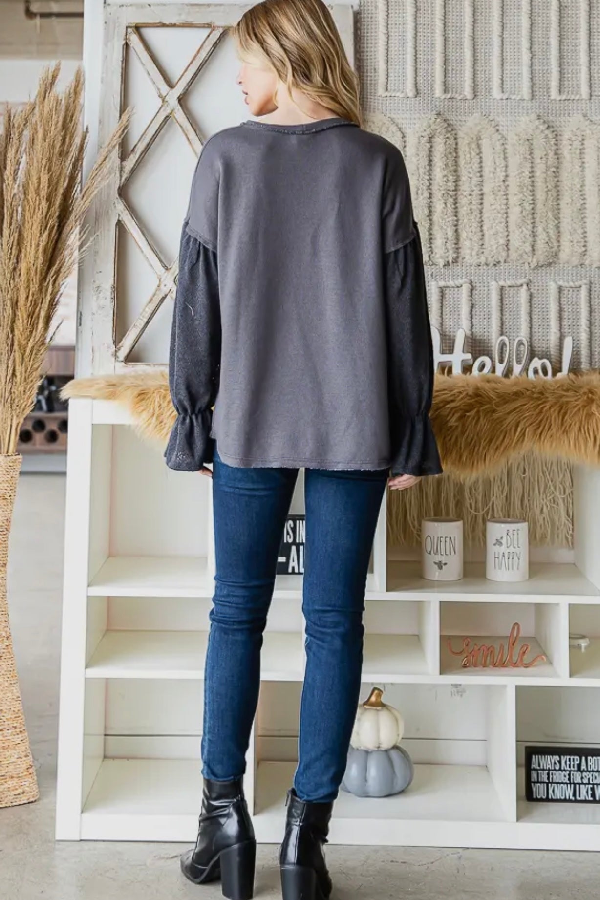 GRAY BISHOP SLEEVE TOP