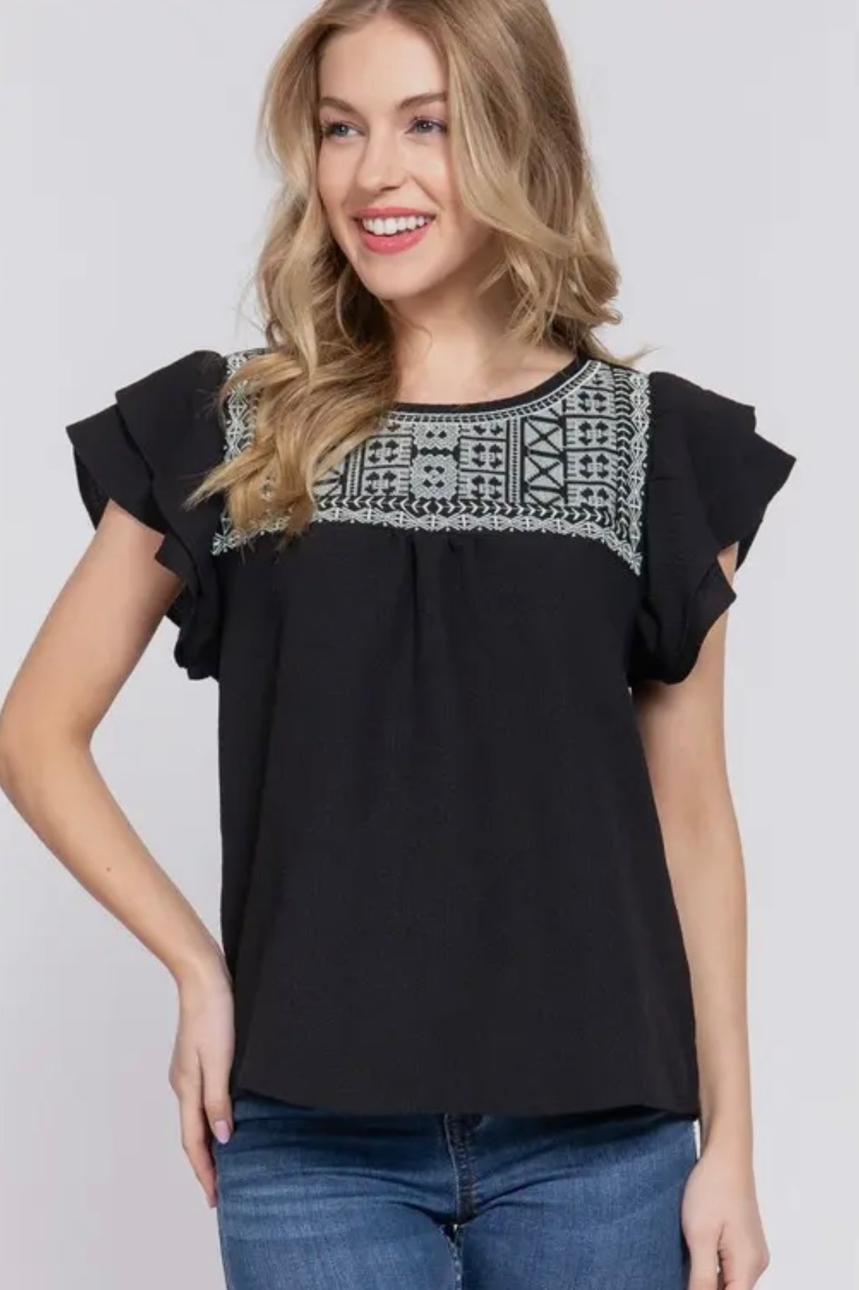 EMBROIDERED RUFFLE TOP