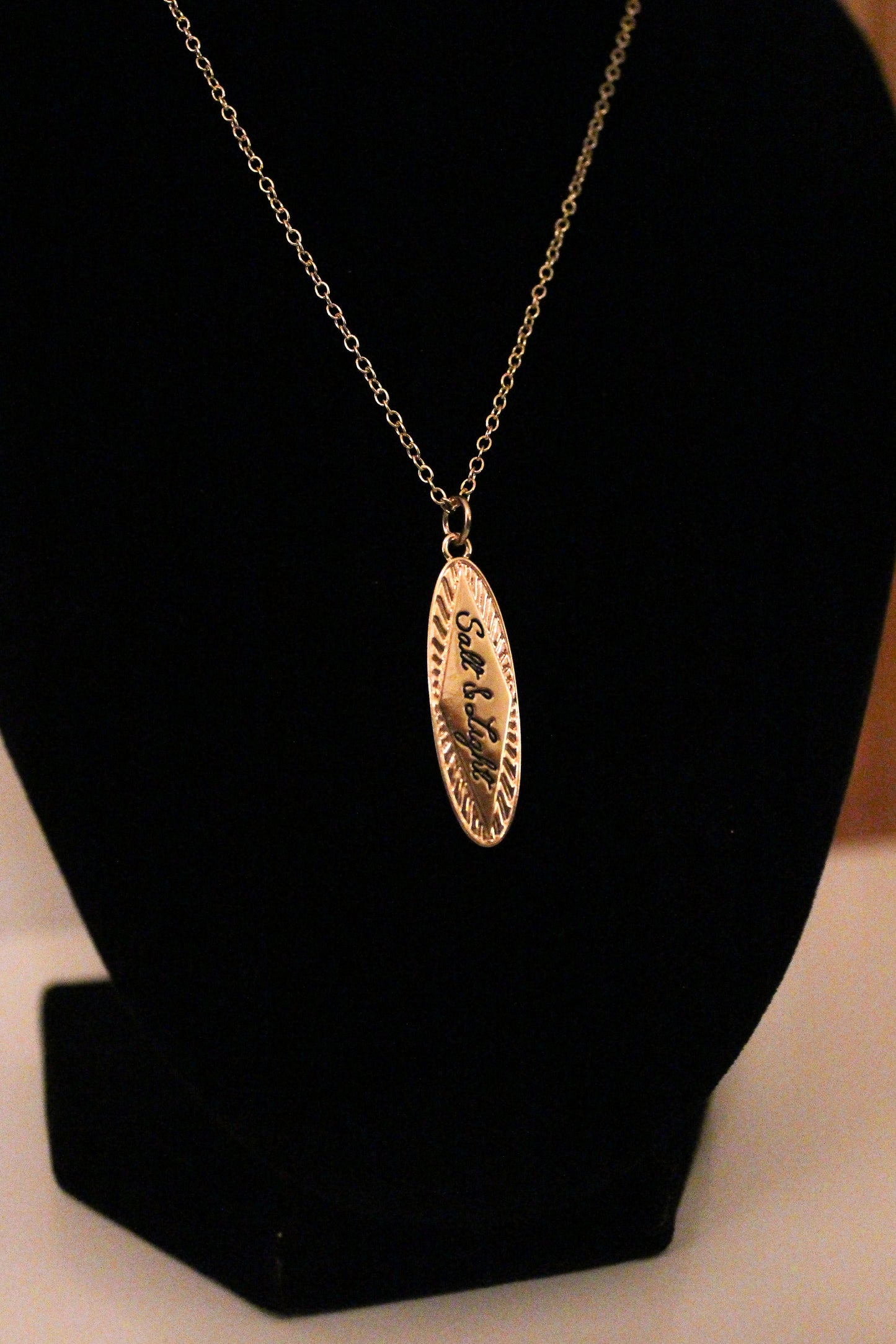 “SALT & LIGHT” GOLD PENDANT NECKLACE