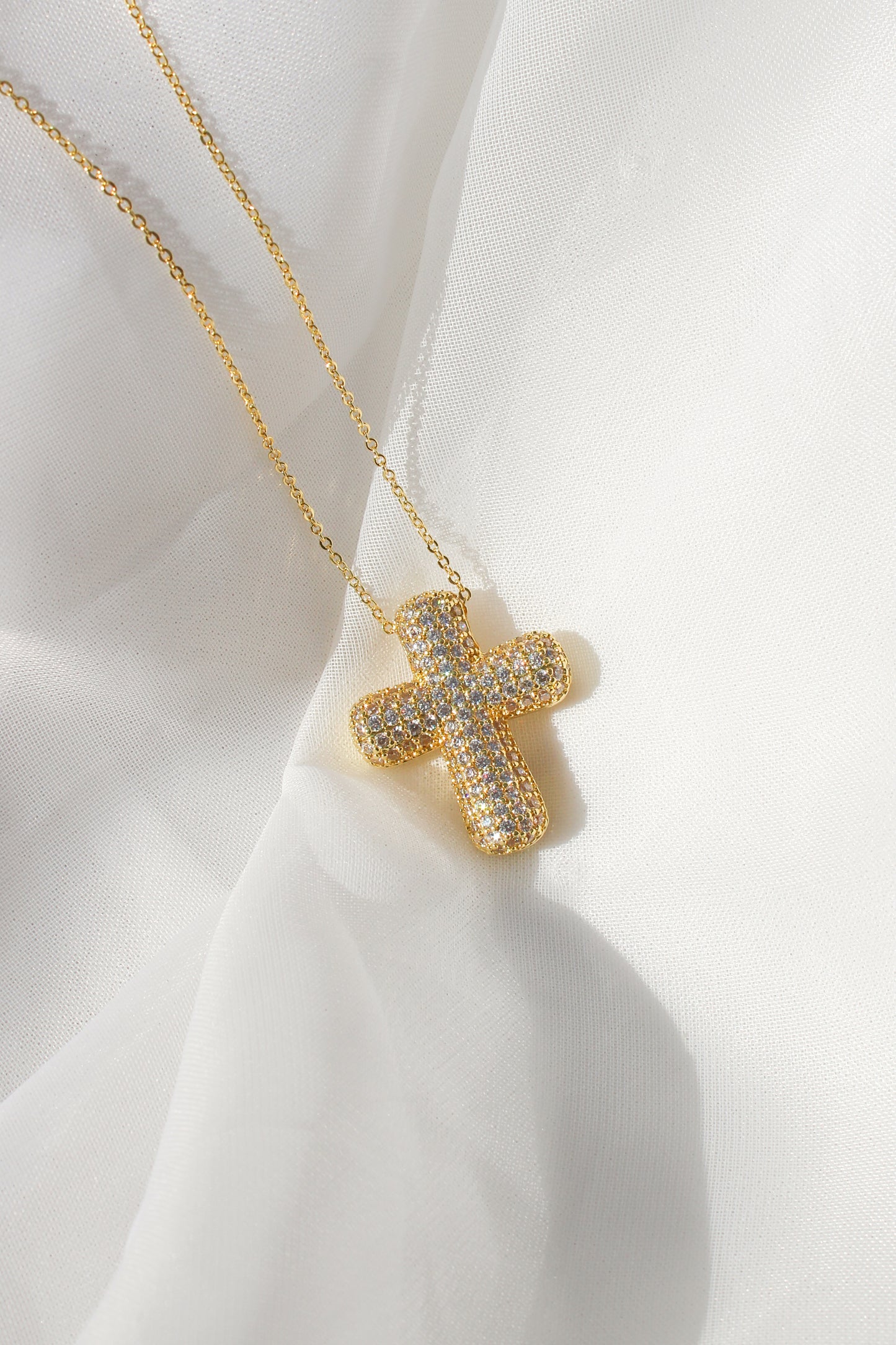 BUBBLE CROSS PENDANT NECKLACE