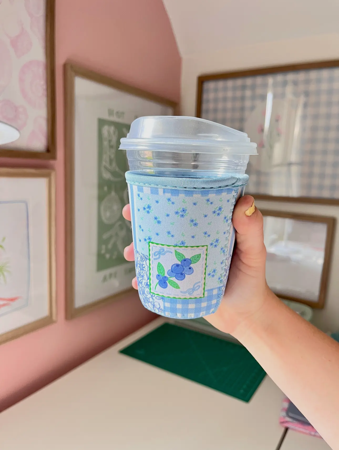 BLUEBERRY DRINK SLEEVE