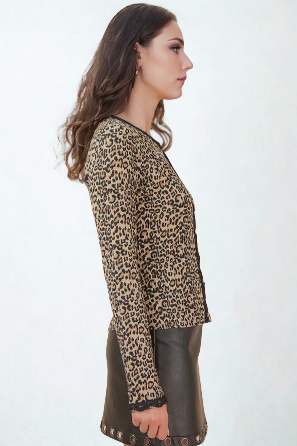 LEOPARD & LACE BUTTON UP