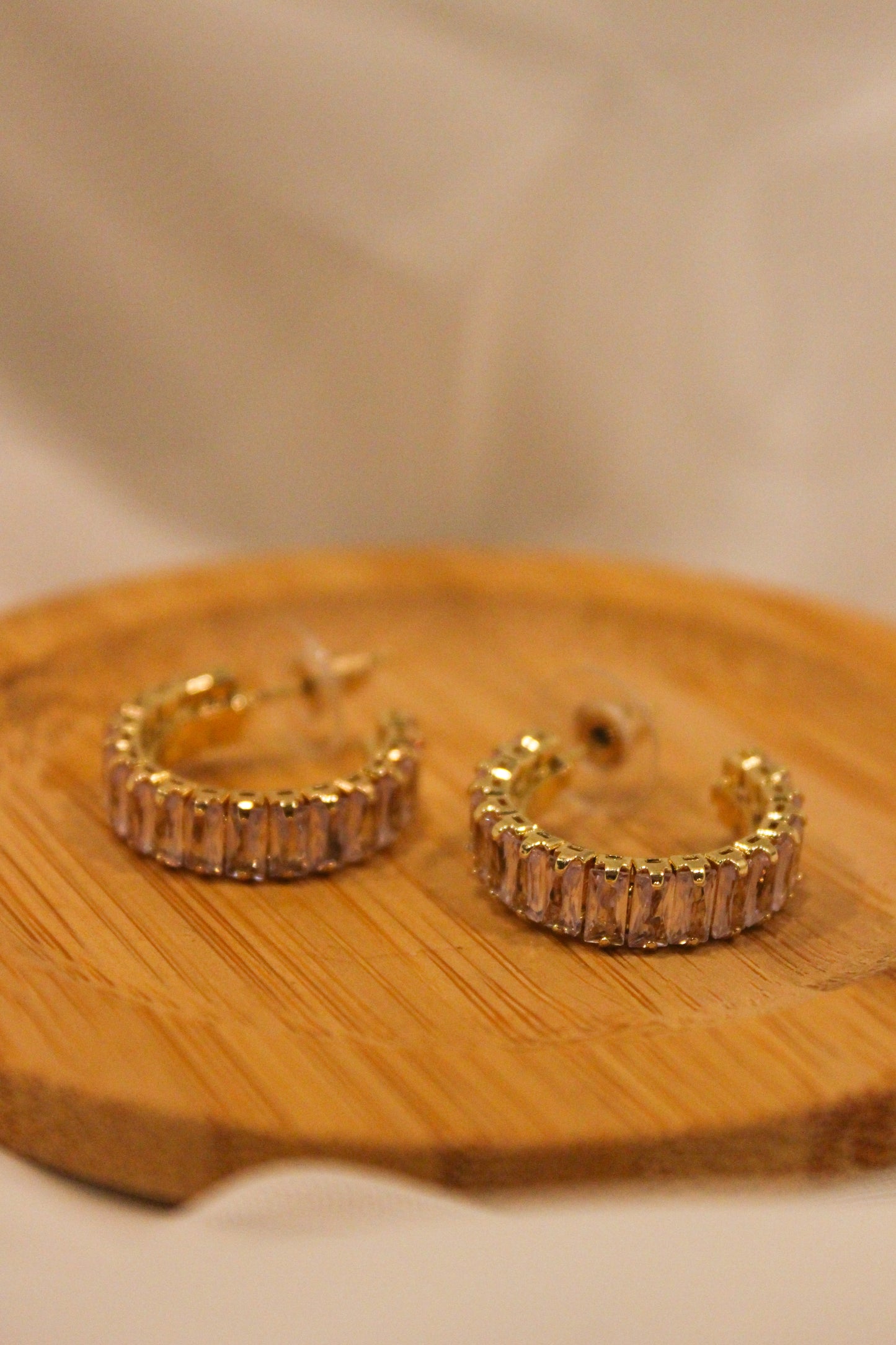 BAGUETTE HOOP EARRINGS