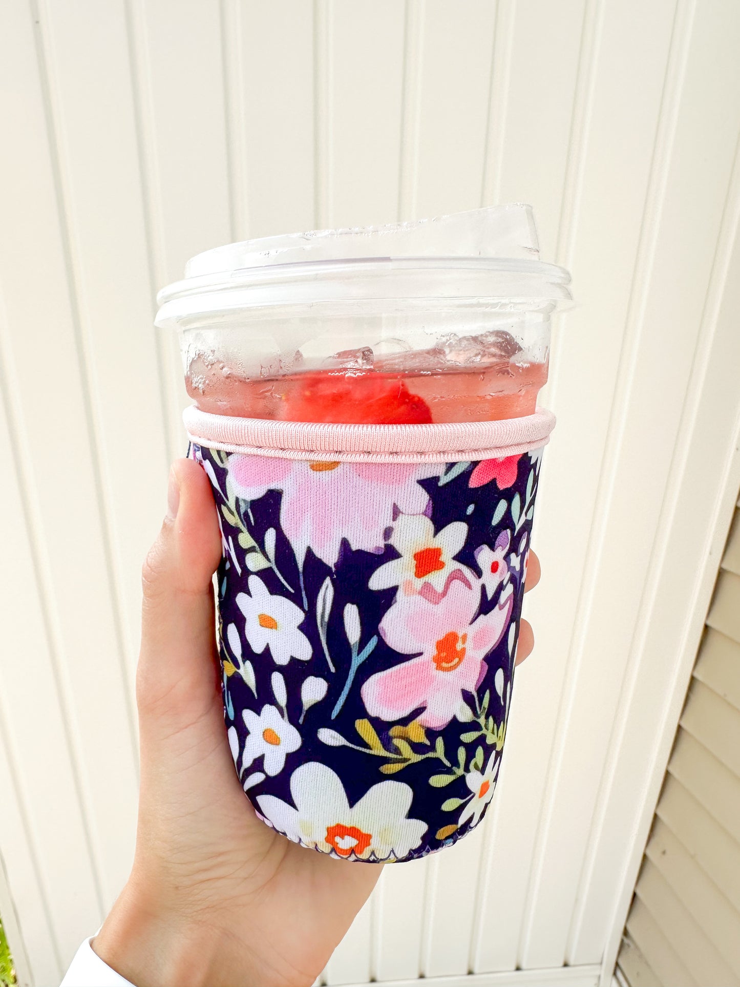 SMALL FLORAL COFFEE SLEEVE