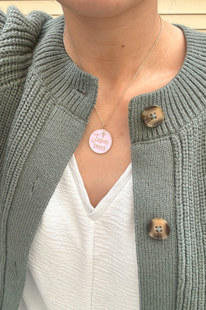 “JESUS SAVES” PENDANT NECKLACE