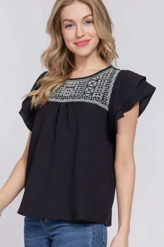 EMBROIDERED RUFFLE TOP