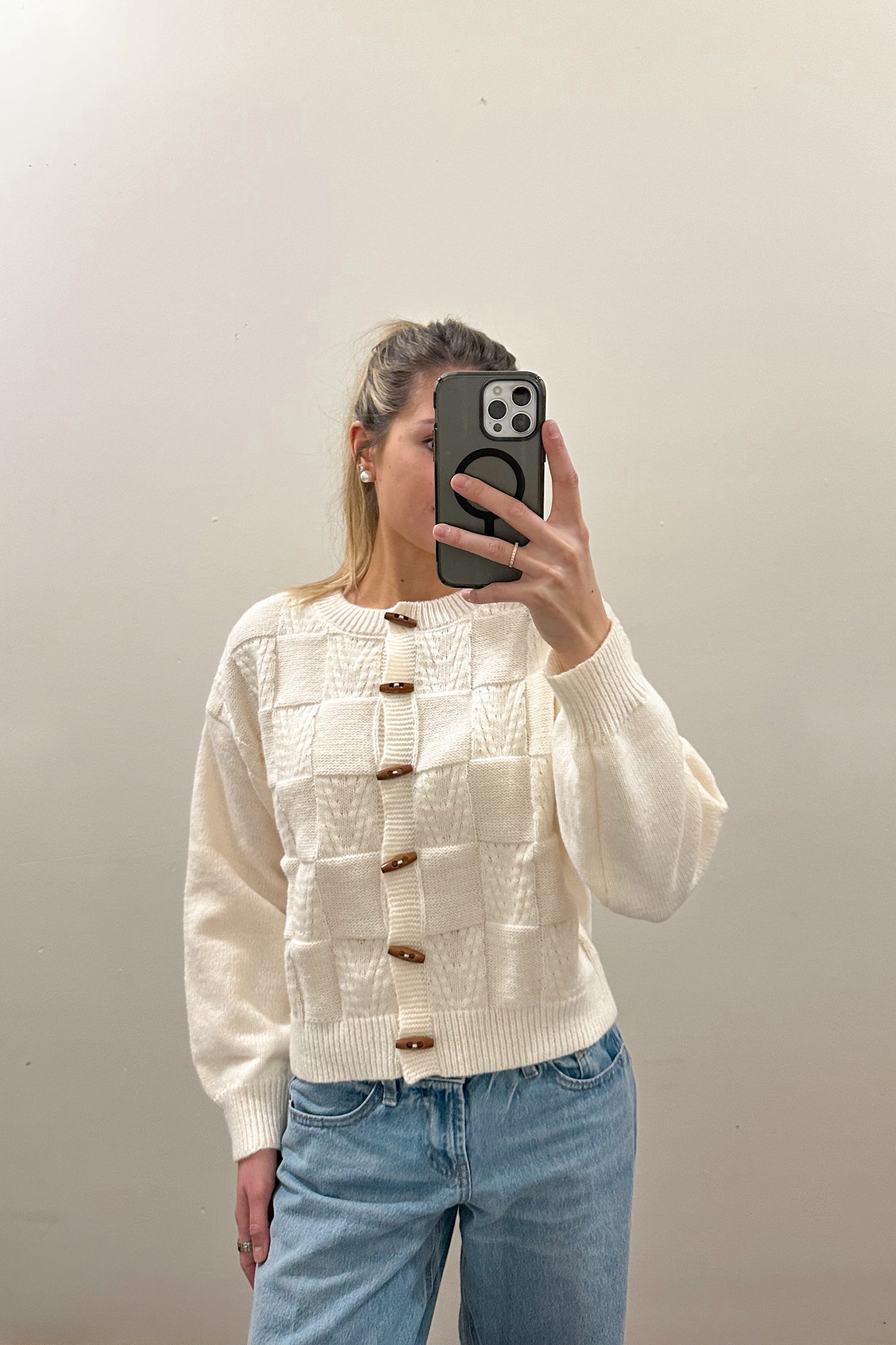 CREAM KNIT TOGGLE CARDIGAN