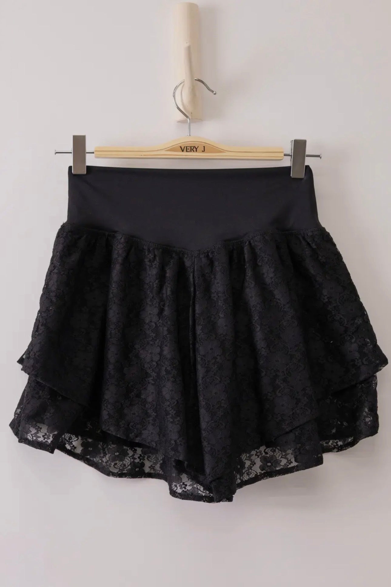 LACE ACTIVEWEAR SKORT