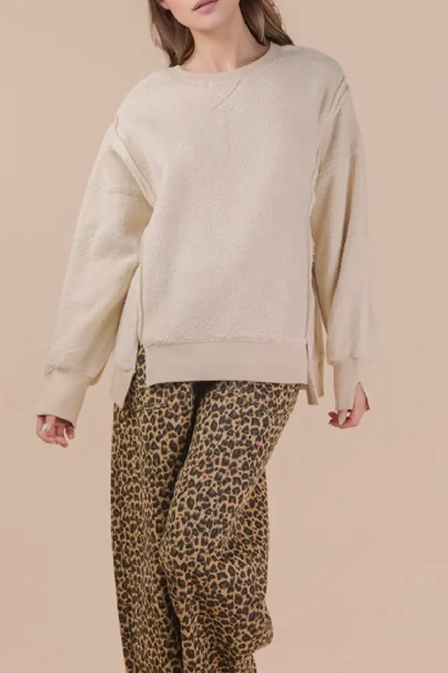 OVERSIZED SHERPA CREWNECK