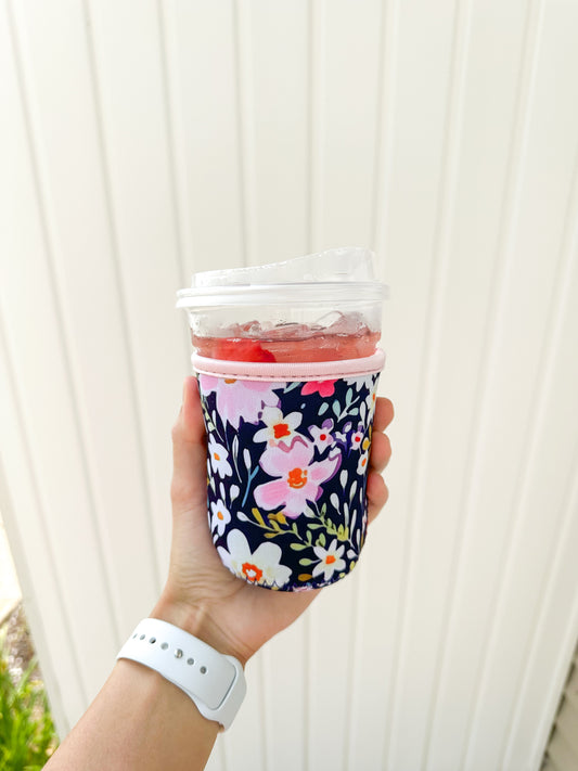 SMALL FLORAL COFFEE SLEEVE