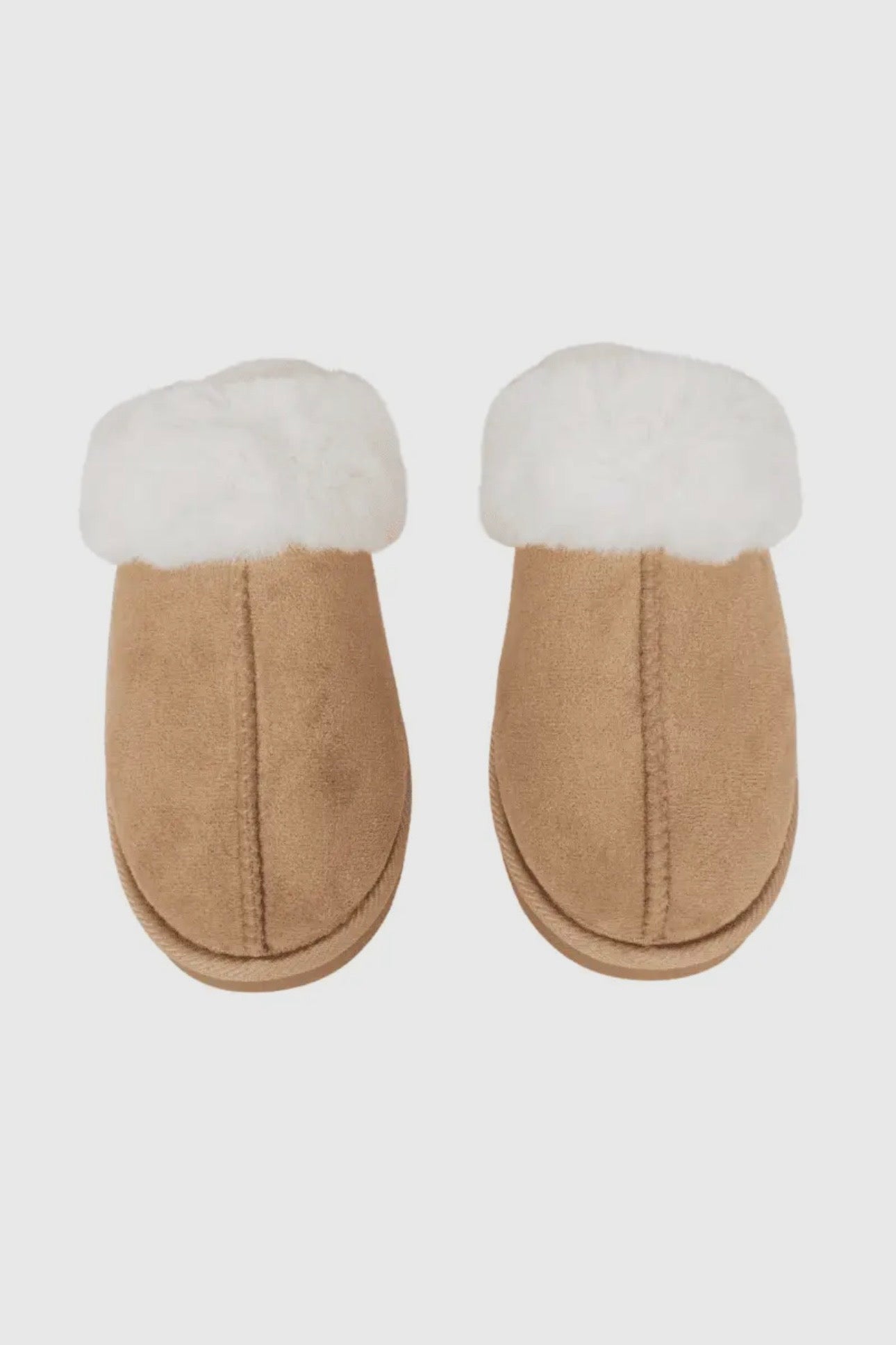 *PREORDER* PLUSH FAUX FUR SLIPPERS