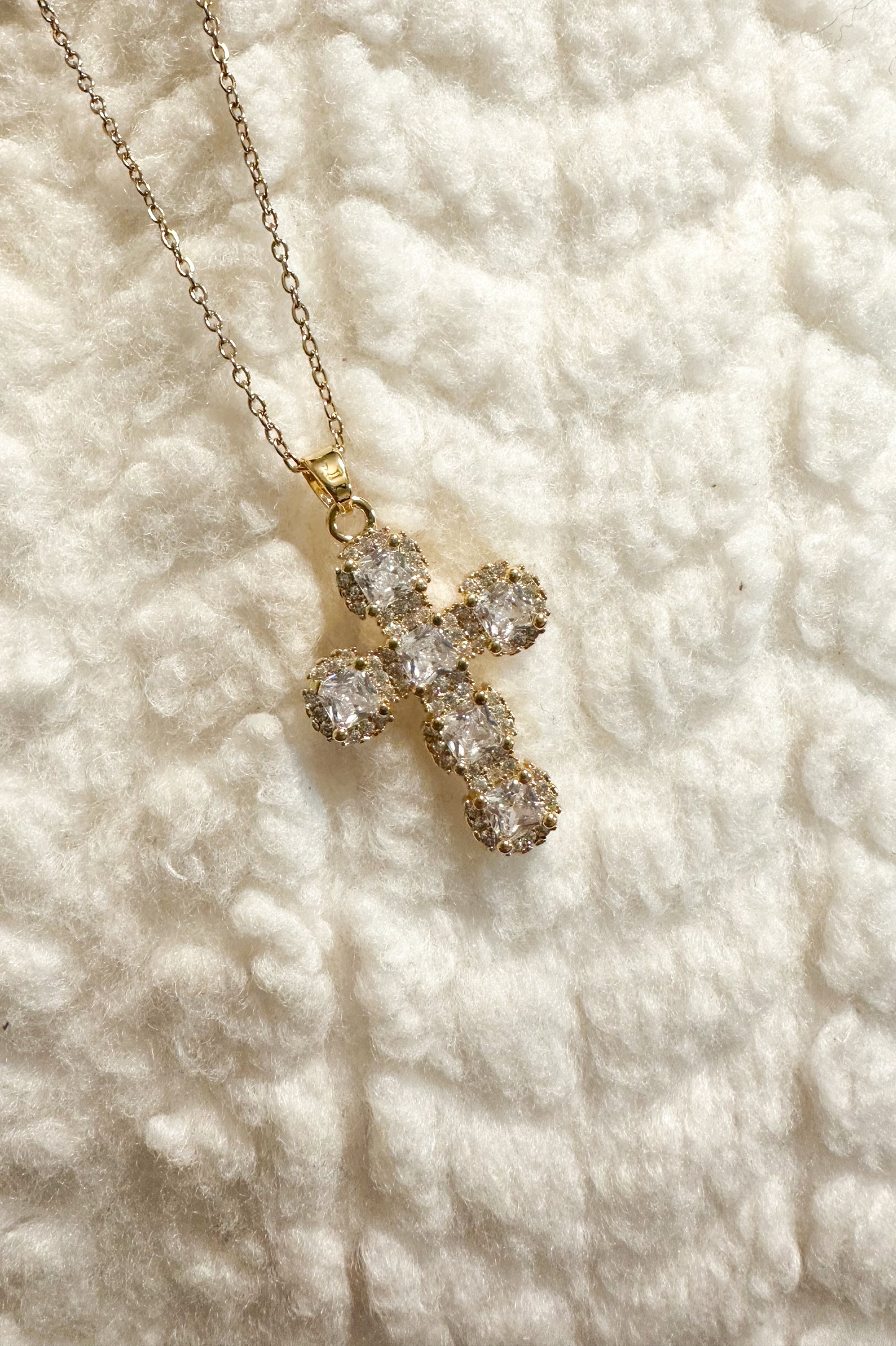 CROSS STONE NECKLACE