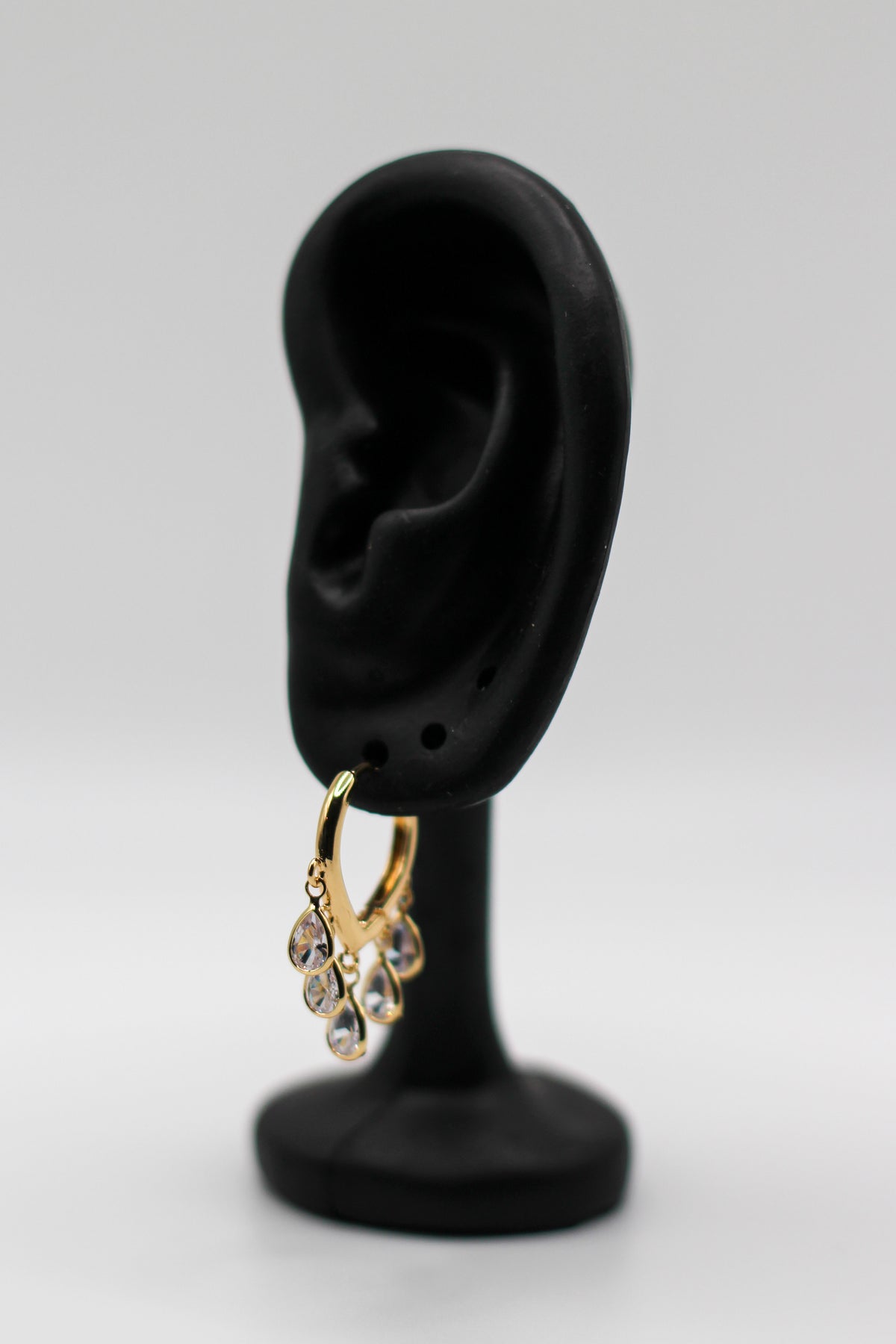 CRYSTAL DANGLE EARRINGS