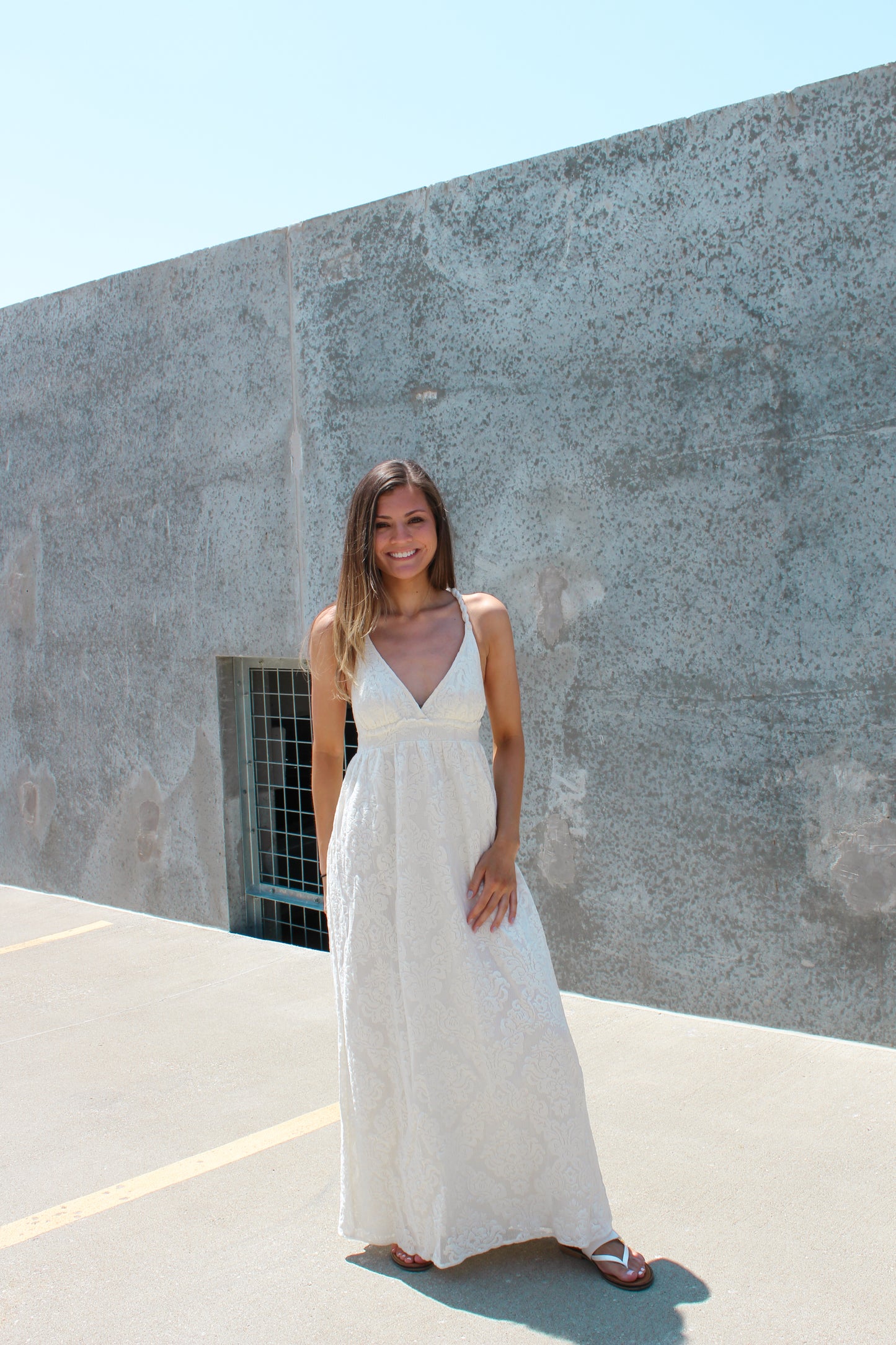 CROSS BACK DETAIL MAXI DRESS
