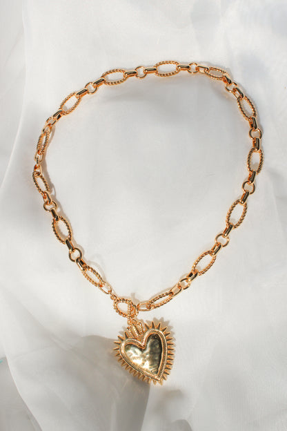 CHUNKY HEART PENDANT NECKLACE