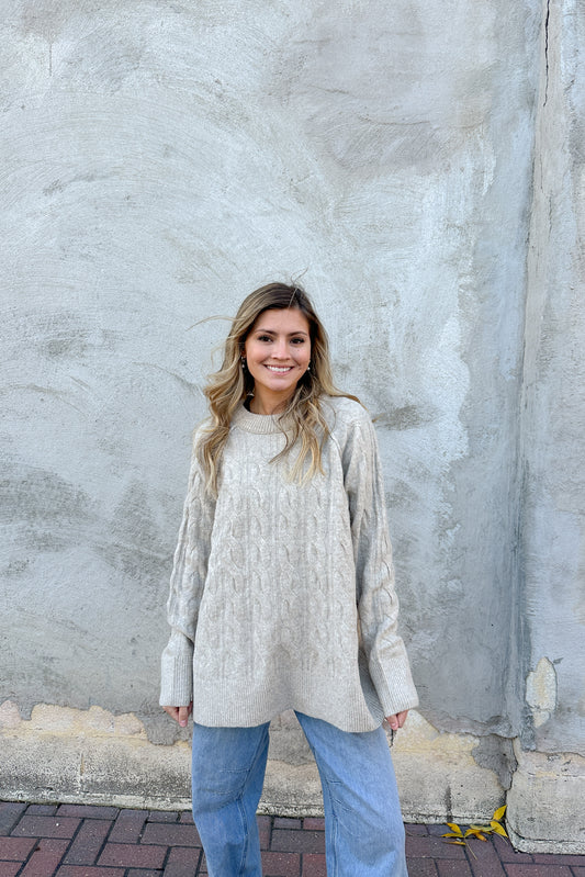 COZY CREAM PULLOVER SWEATER