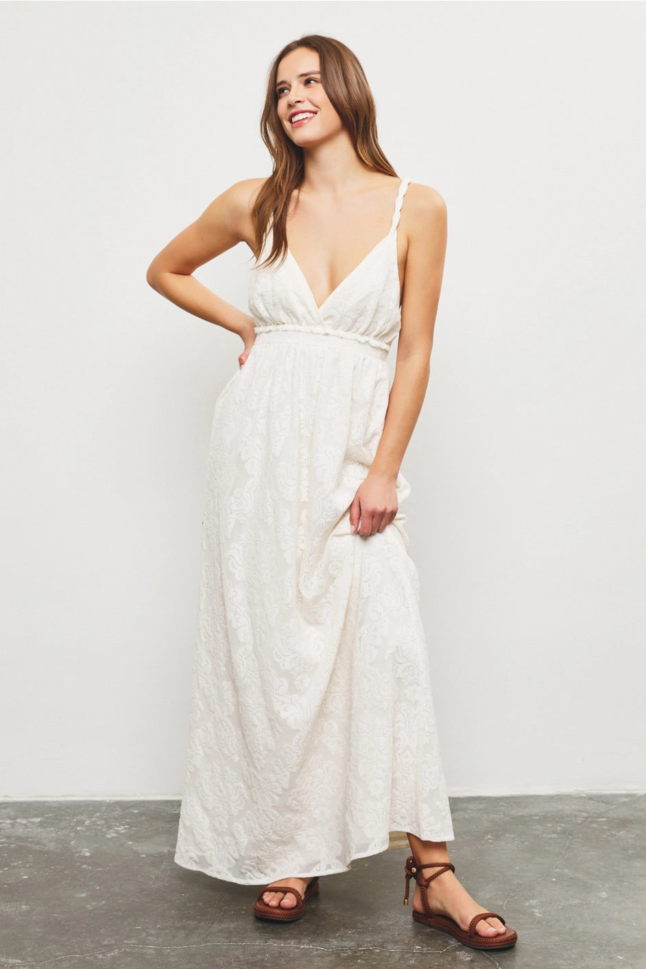 CROSS BACK DETAIL MAXI DRESS