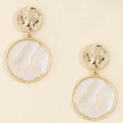 GOLD HAMMERED PEARL DROP EARRINGS