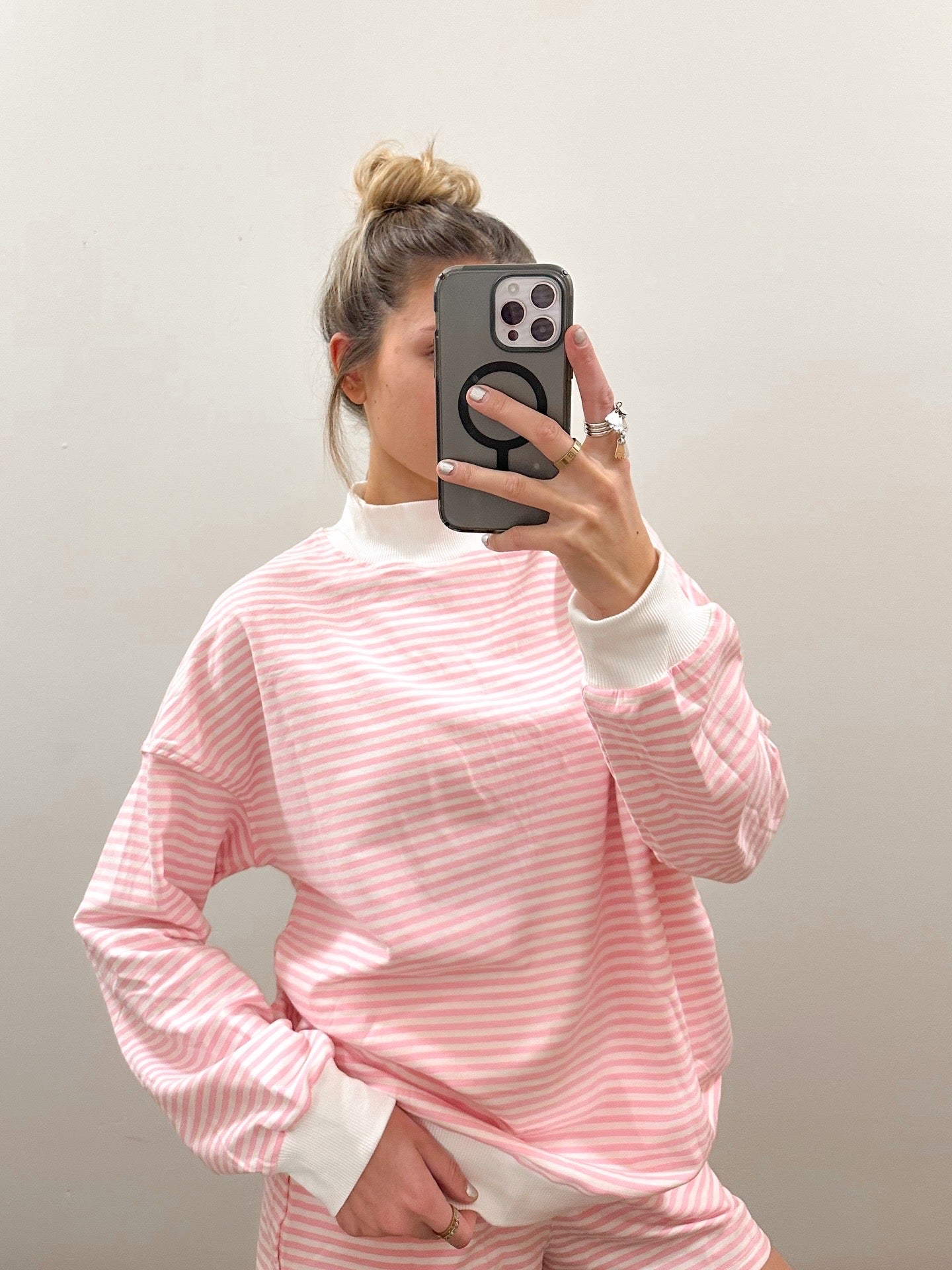 STRIPED MOCK NECK & SHORTS SET