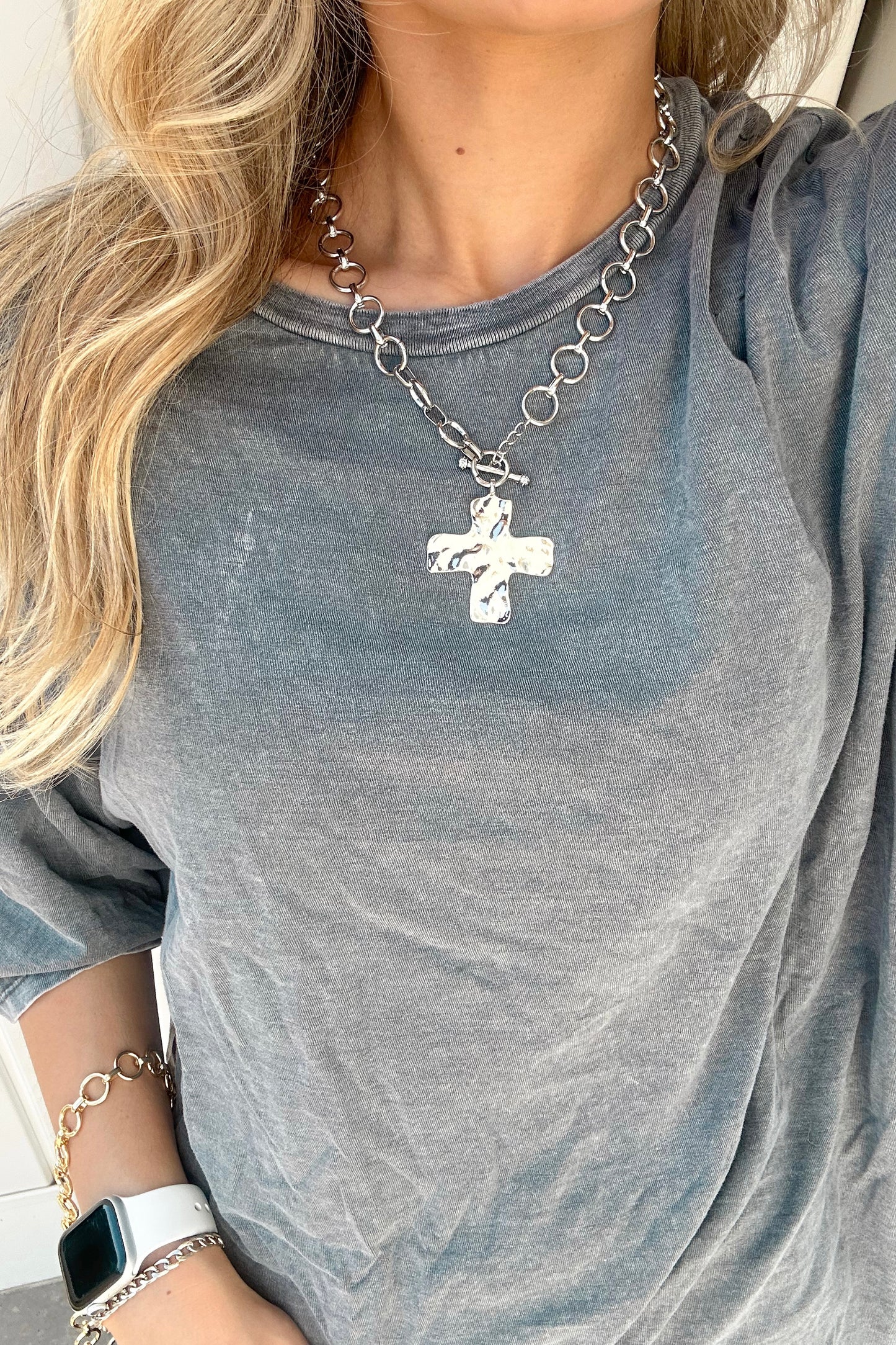 HAMMERED CROSS NECKLACE