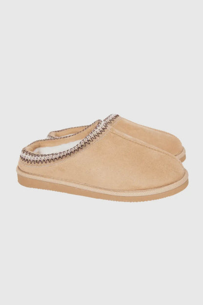 EMBROIDERED SLIPPERS