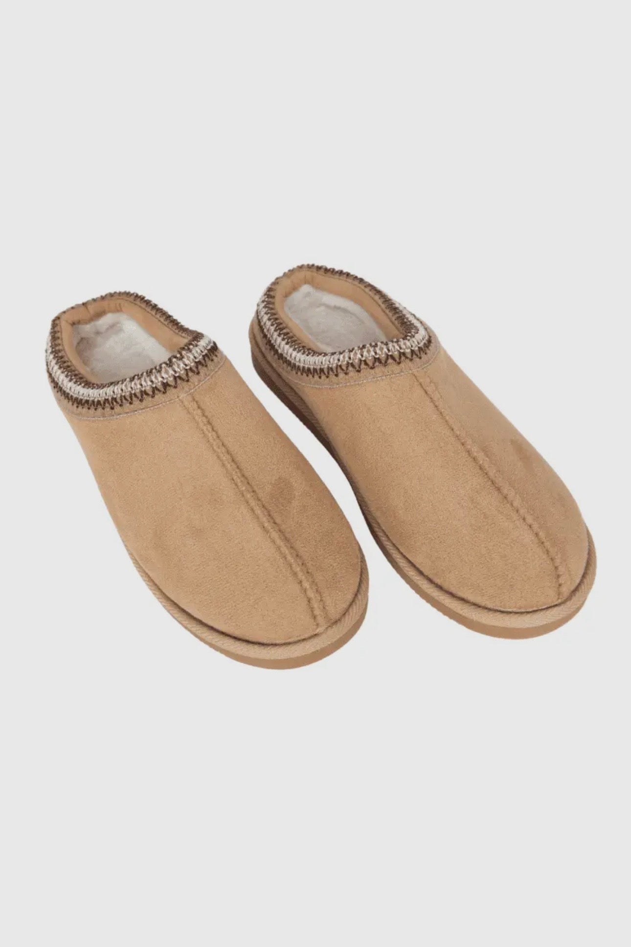 EMBROIDERED SLIPPERS