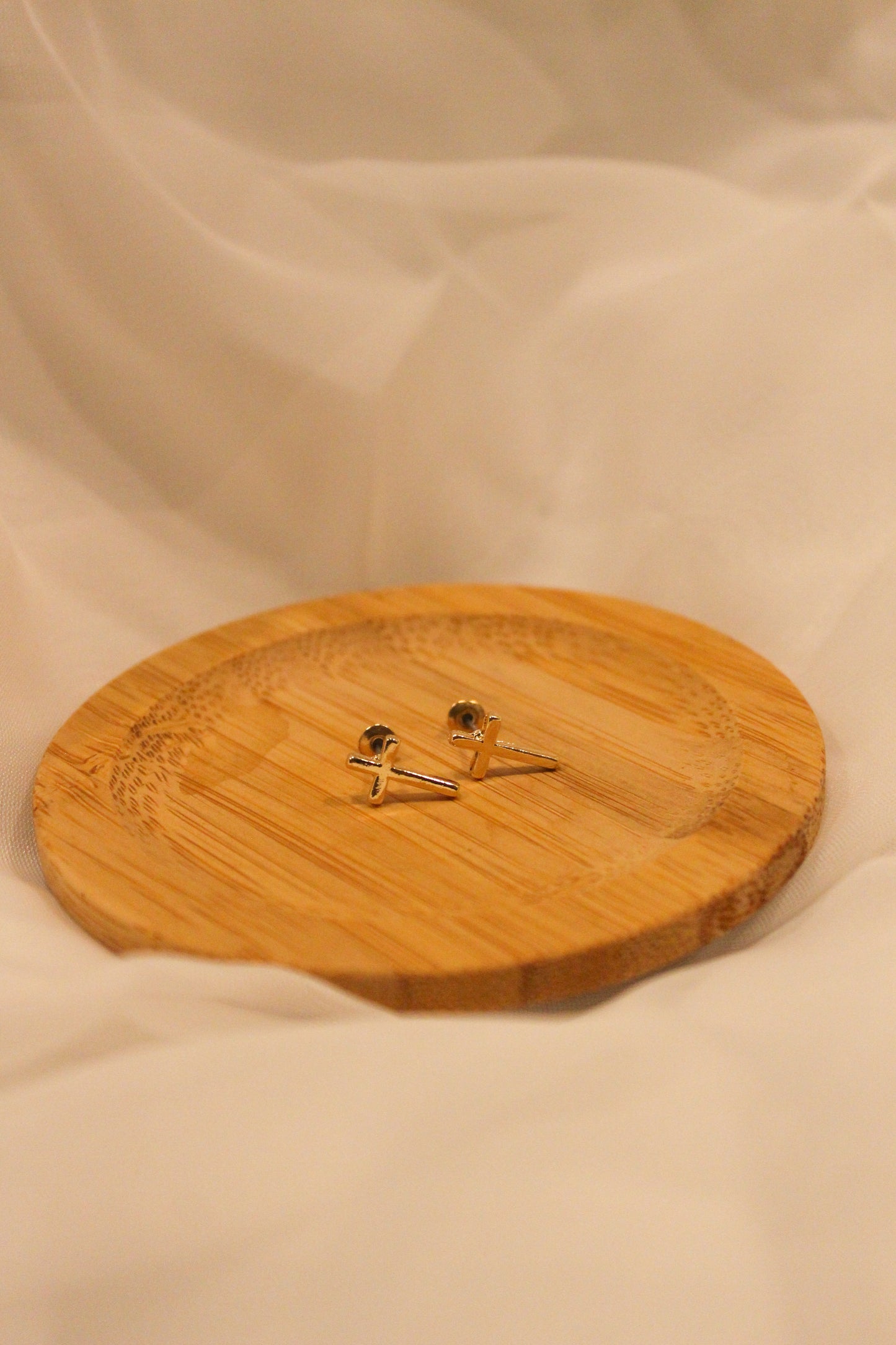 MINI CROSS STUD EARRINGS
