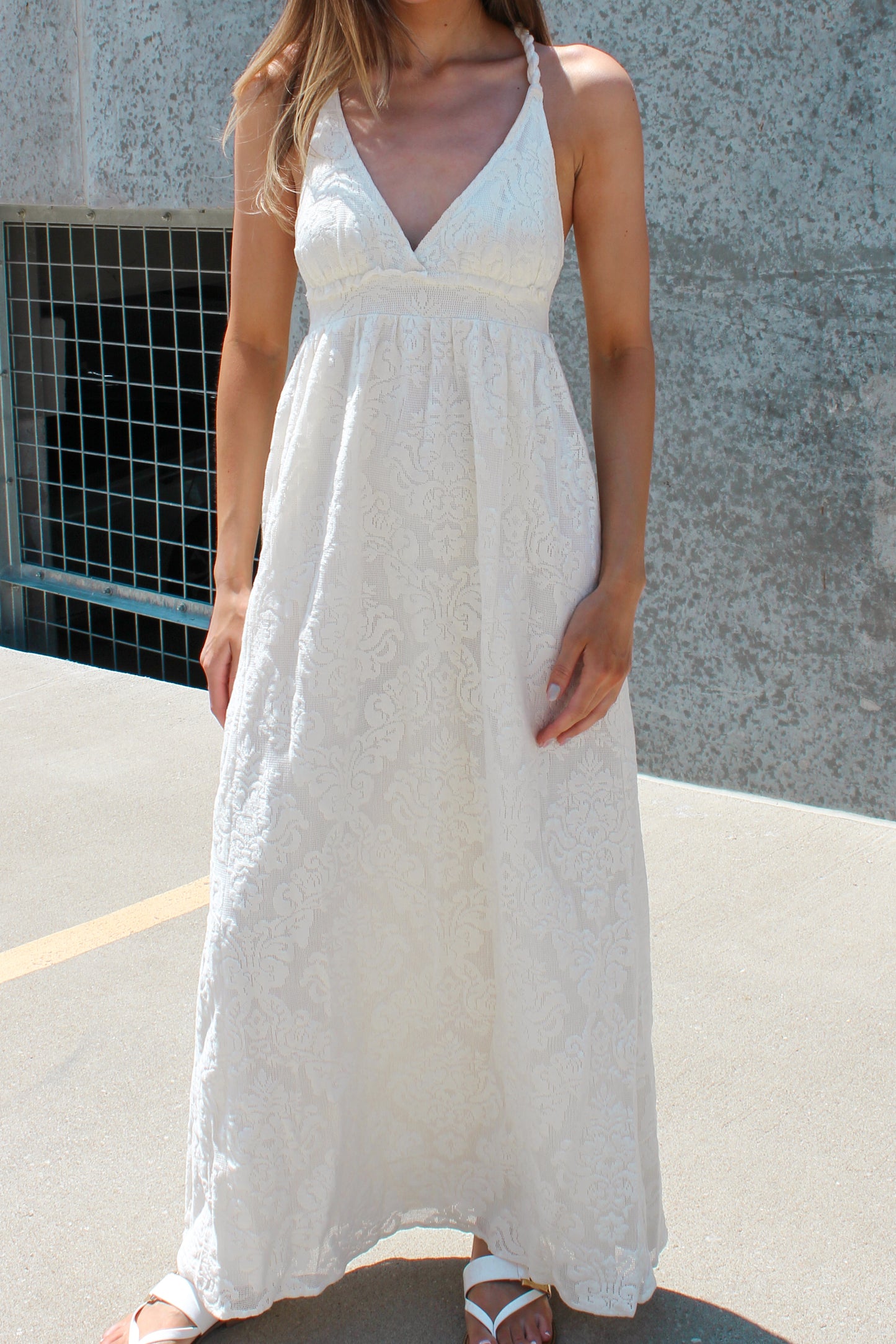 CROSS BACK DETAIL MAXI DRESS