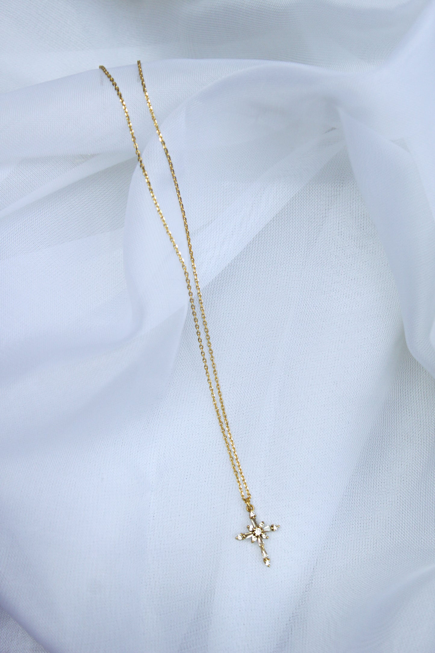 Dainty Cross Necklace