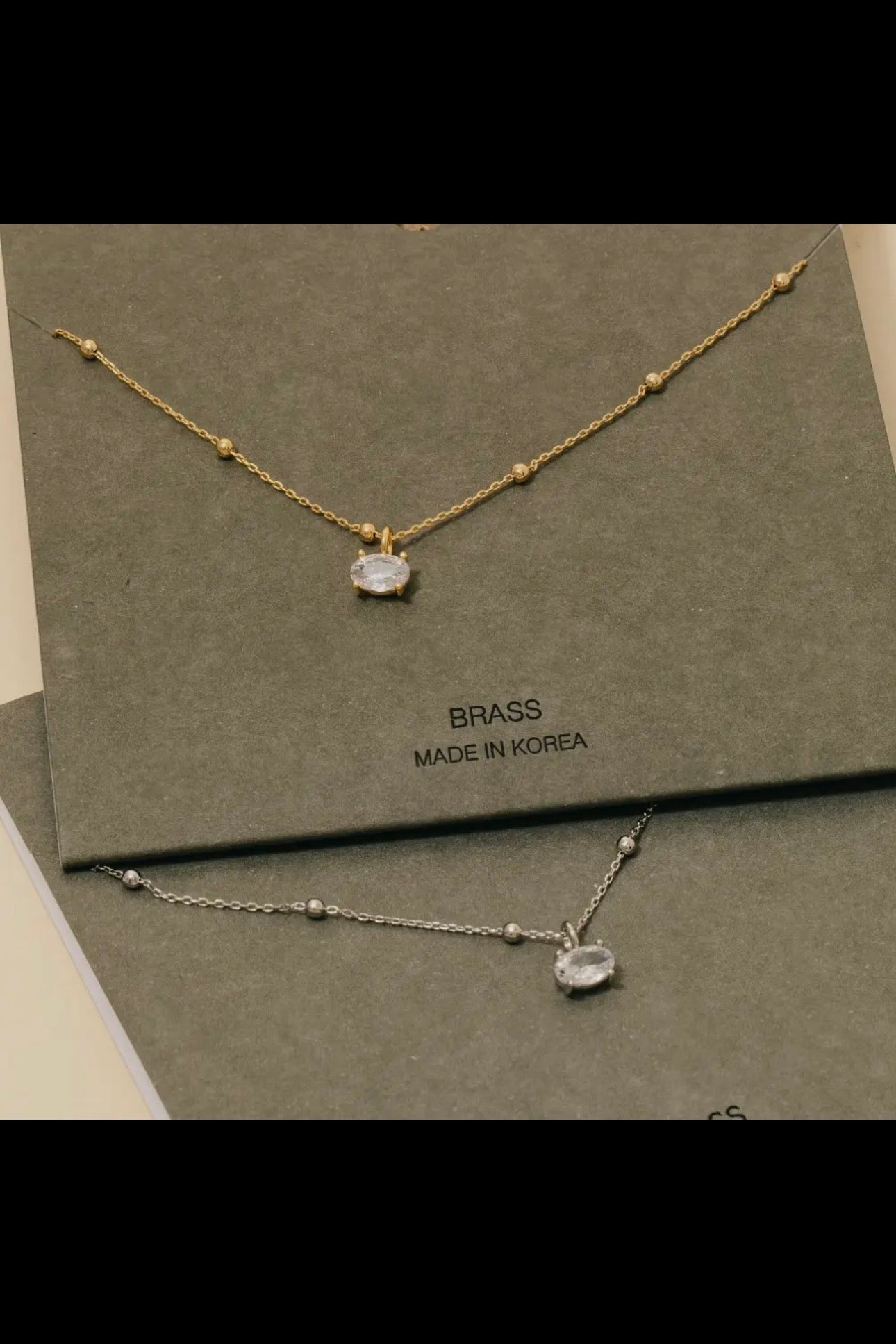 *PREORDER* OVAL GEM PENDANT NECKLACE