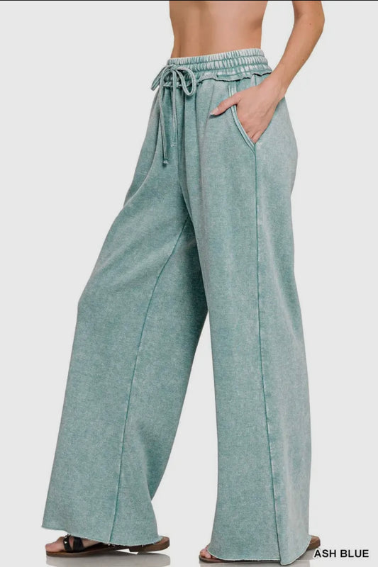 “ASH BLUE” ACID WASHED FLEECE SWEATPANTS
