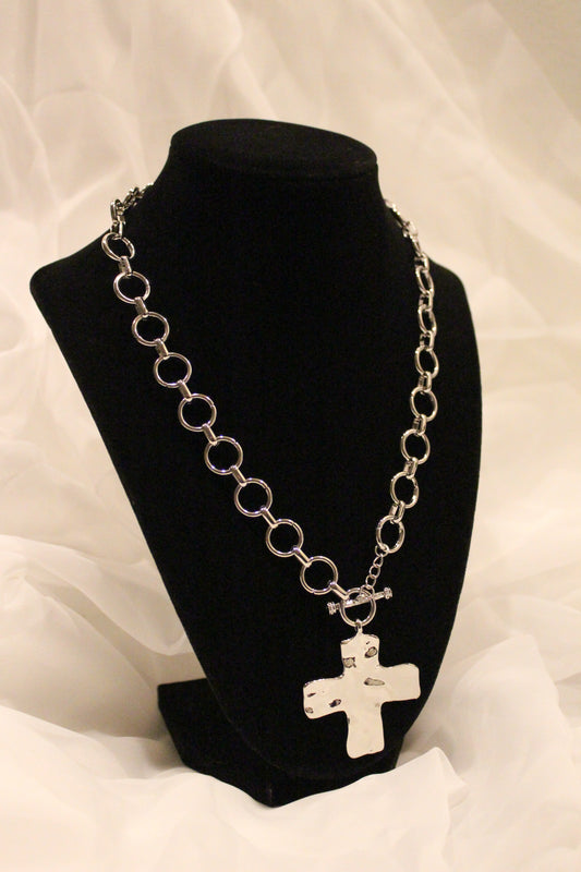 HAMMERED CROSS NECKLACE