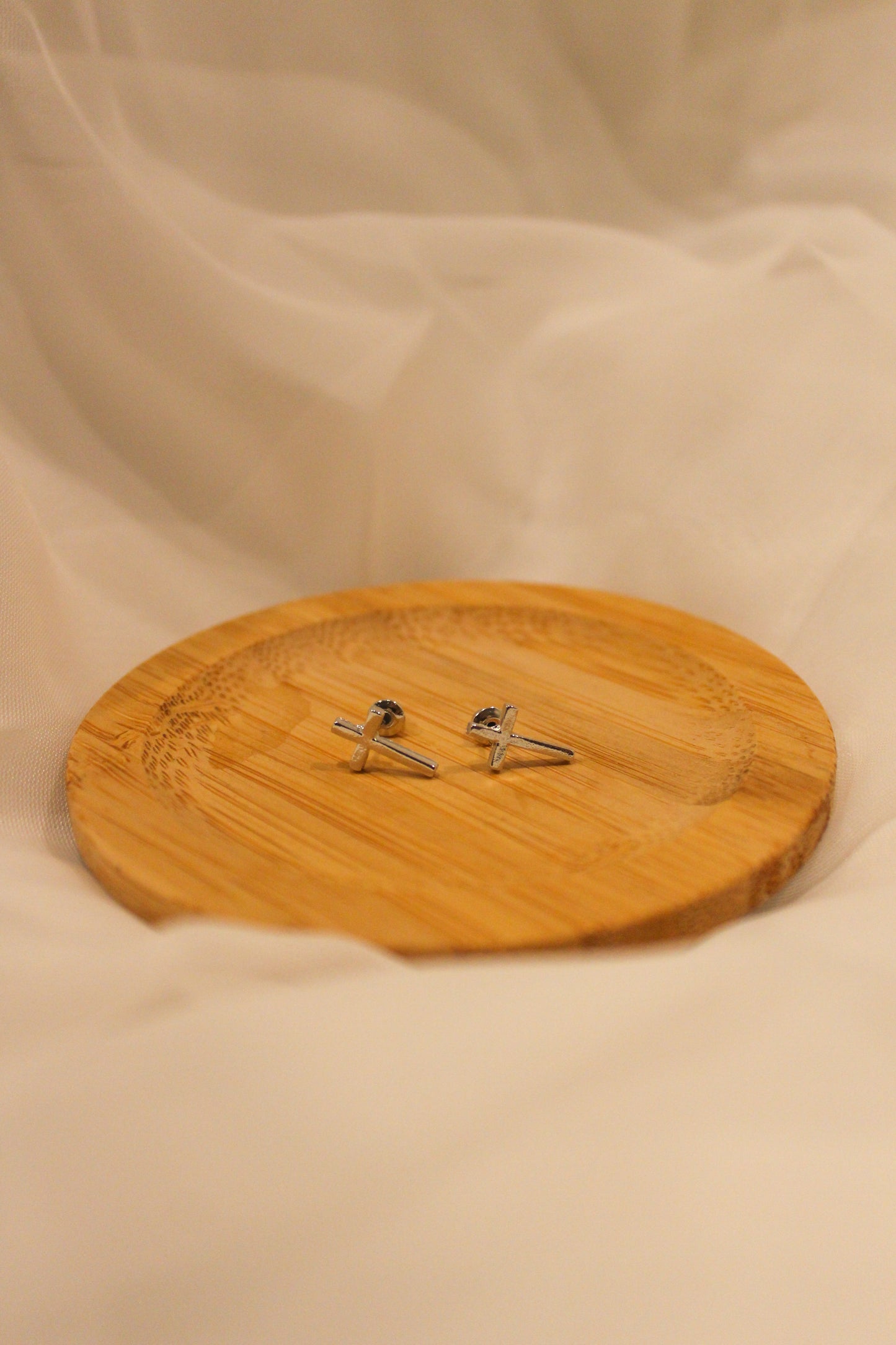 MINI CROSS STUD EARRINGS