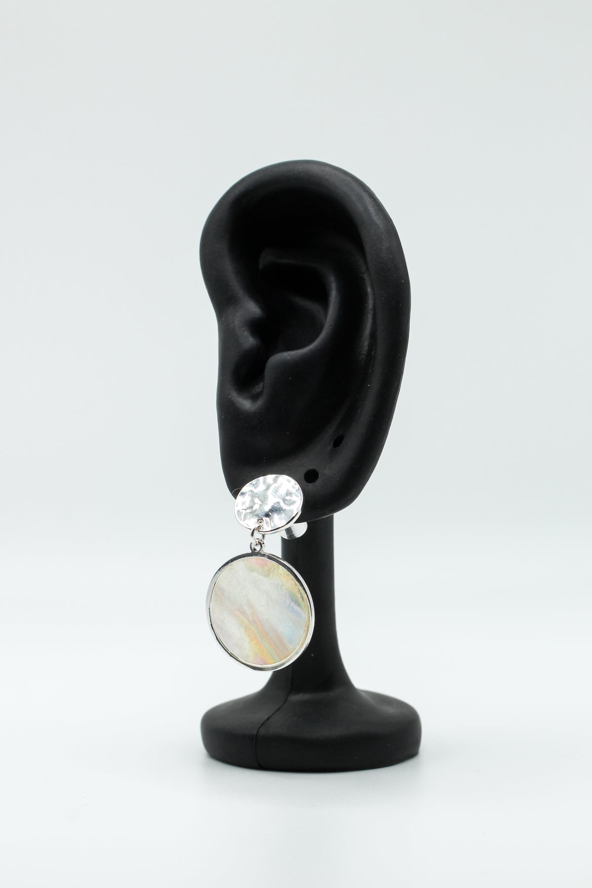 SILVER HAMMERED PEARL DROP EARRINGS