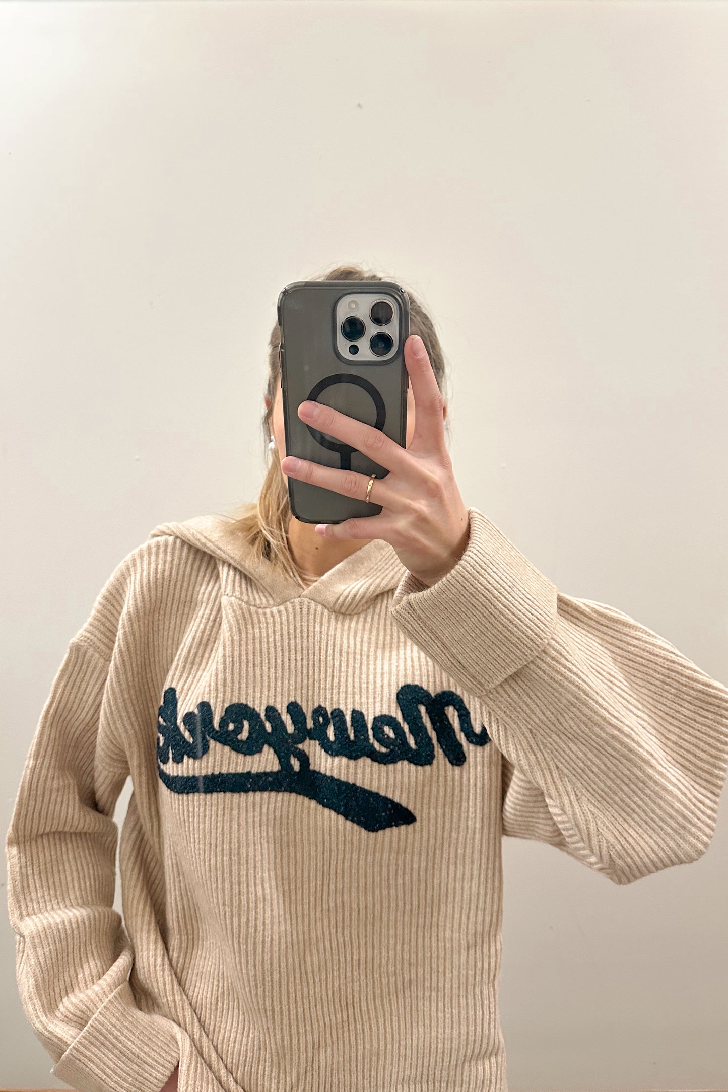 NEW YORK HOODED KNIT SWEATER